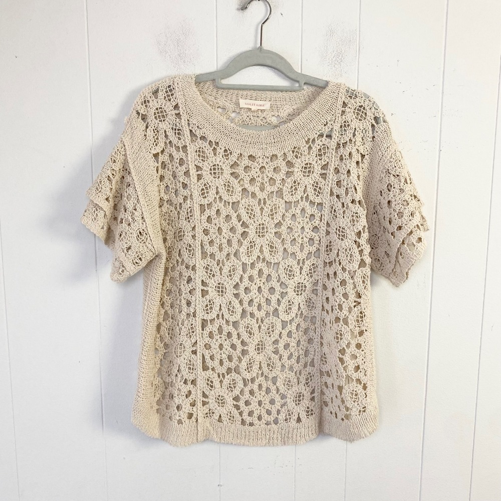 Solitaire Cream Crochet Floral Open Knit Ruffle Sleeve Top Sheer Womens Sz L